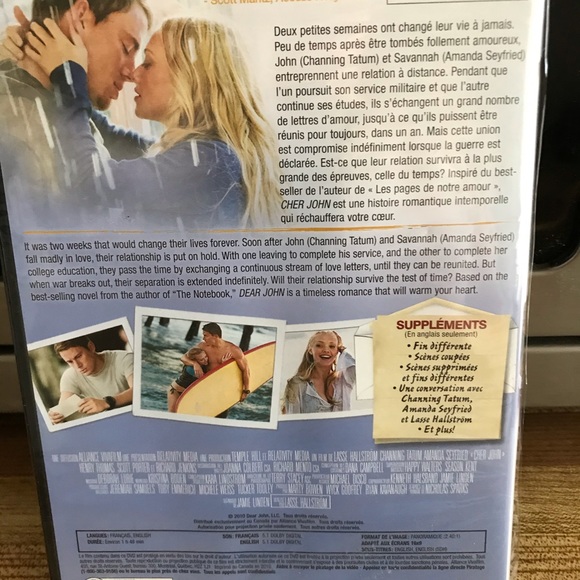 Dear John DVD - Picture 2 of 2